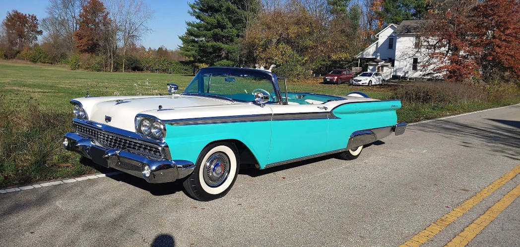 ford galaxie skyliner