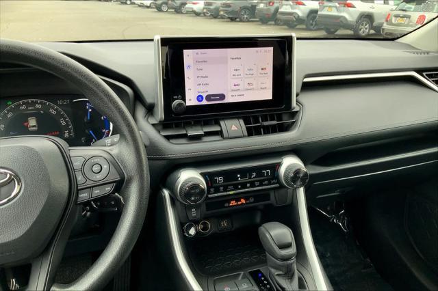 2024 toyota rav4 hybrid le