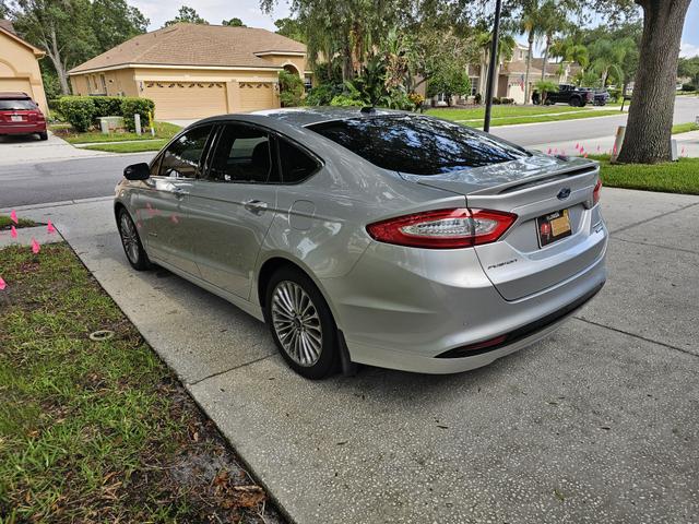 2014 ford fusion hybrid titanium