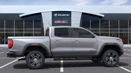 2024 GMC Canyon