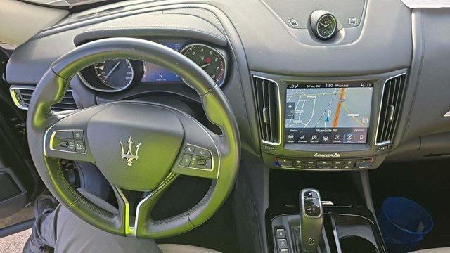 2019 maserati levante base