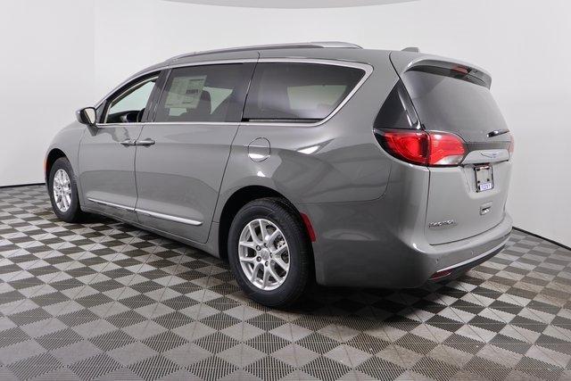 new 2020 chrysler pacifica touring-l midland, mi 48642 for sale in midland, michigan
