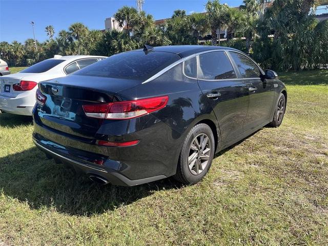 2020 kia optima lx