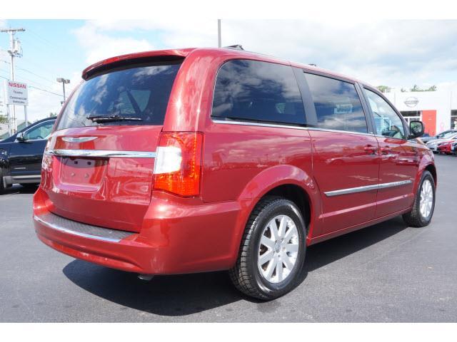 2014 chrysler town and country touring touring 4dr mini-van for sale in augusta, maine