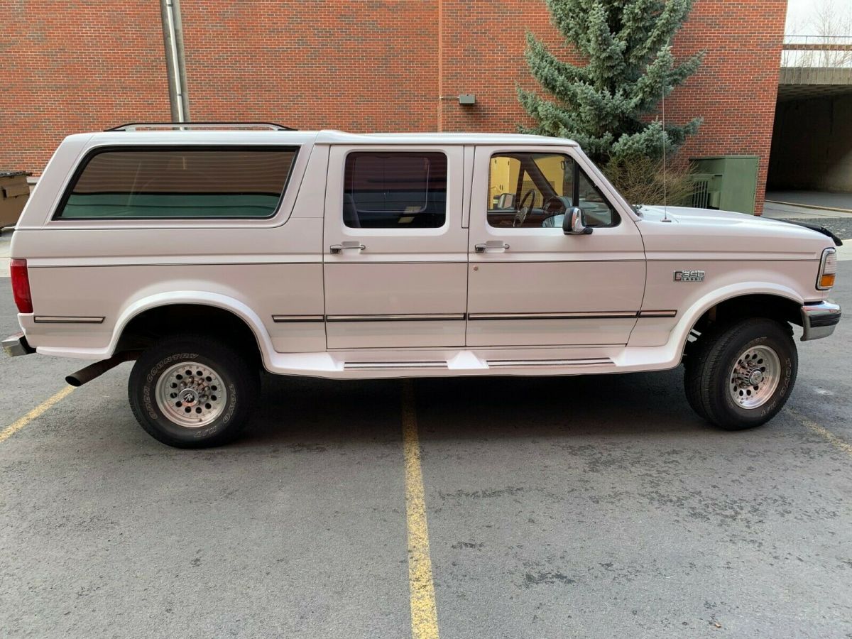 1992 ford centurion bronco, c350 (aka 4door bronco), xlt, f350, white, 4x4, rare
