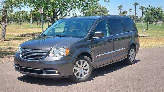 2016 Chrysler Town & Country
