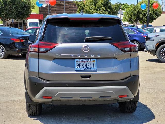 2023 nissan rogue sv