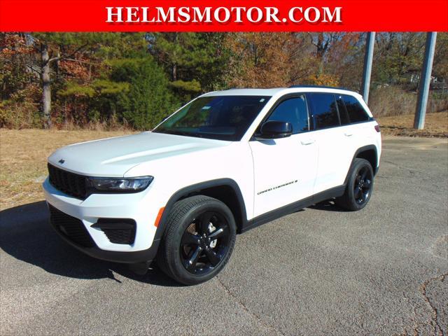 2023 jeep grand cherokee altitude 4x4
