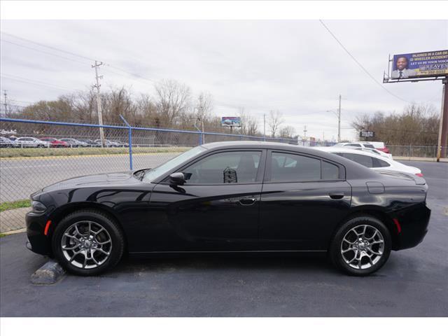 2017 dodge charger sxt