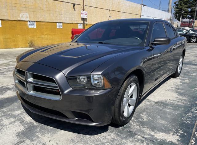 2014 dodge charger se
