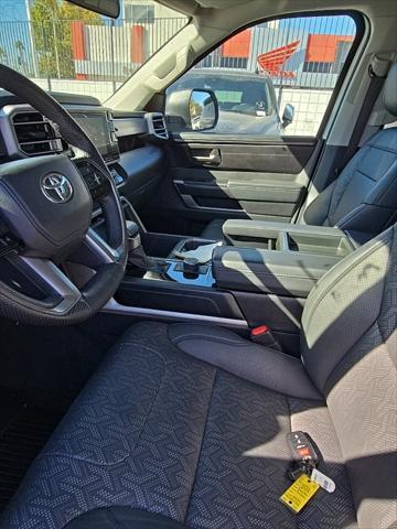 2023 toyota tundra sr5