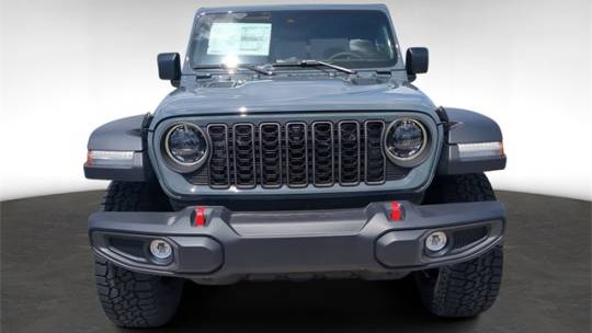 2024 Jeep Gladiator