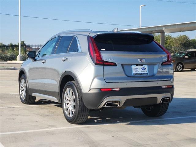 2023 cadillac xt4 premium luxury