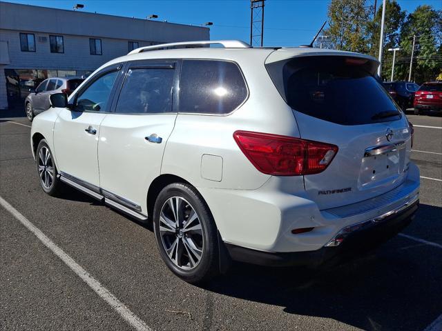 2017 nissan pathfinder platinum