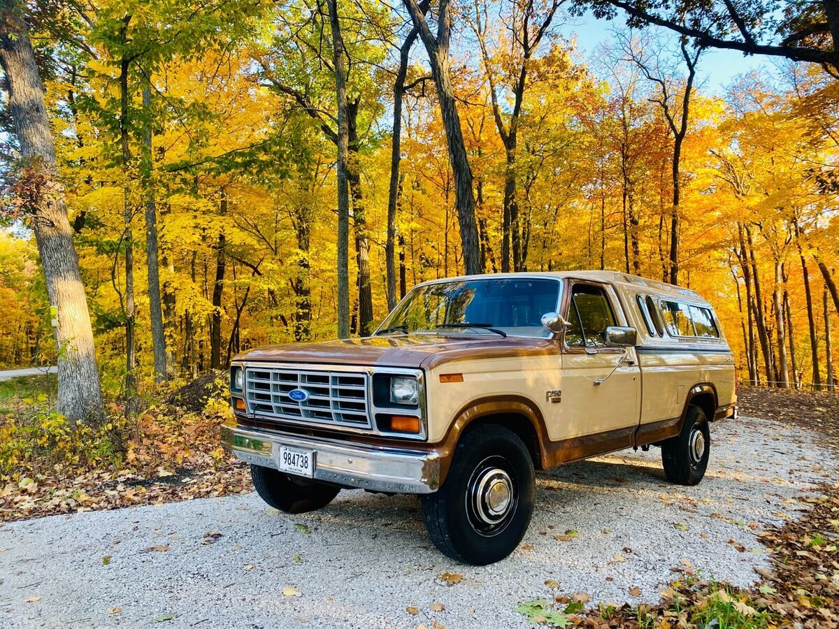 1985 ford f250 6.9 idi xlt lariat diesel truck