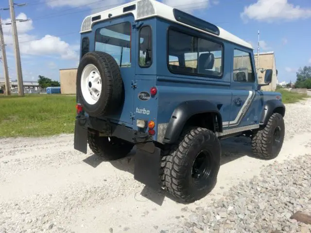 land rover defender d90, cool truck, drives great, look