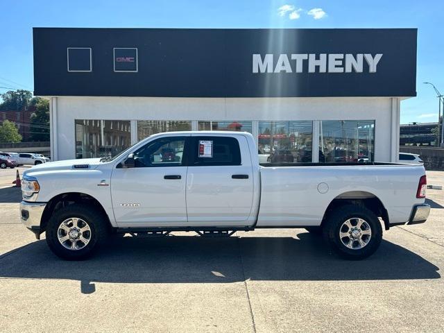 2022 ram 3500 big horn crew cab 4x4 8' box