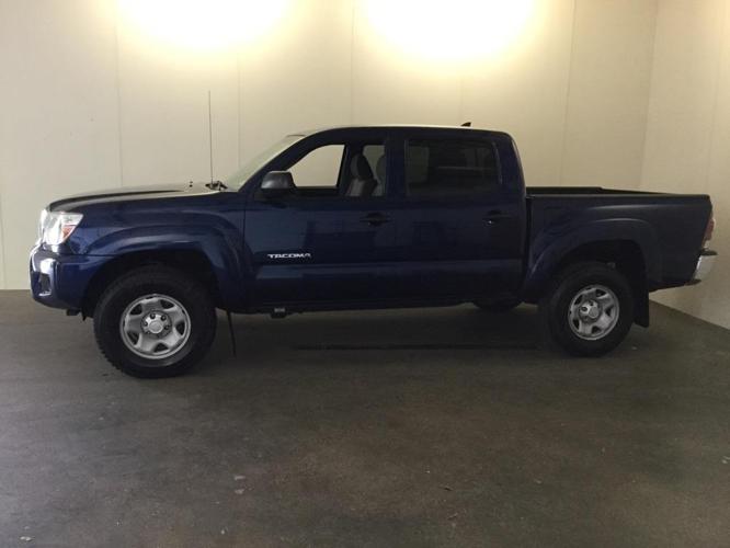 2014 toyota tacoma v6 4x4 v6 4dr double cab 5.0 ft sb 6m for sale in bow, new hampshire
