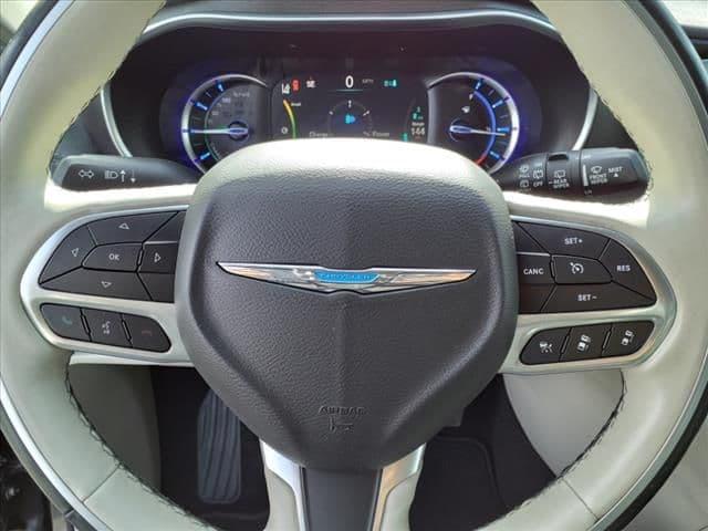 2020 chrysler pacifica in east freehold, new jersey