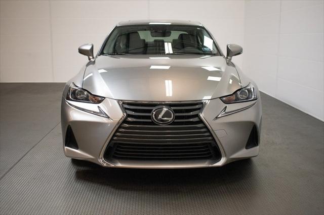 2018 lexus is 300 base