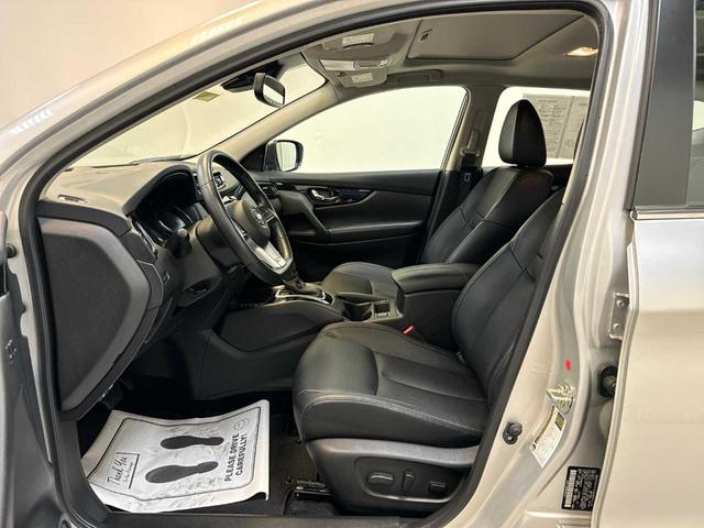 2022 nissan rogue sport sl