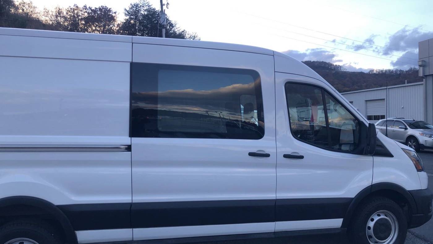 2023 ford transit 250
