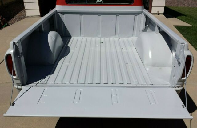 1962 ford f100 short bed unibody styleside custom cab pickup