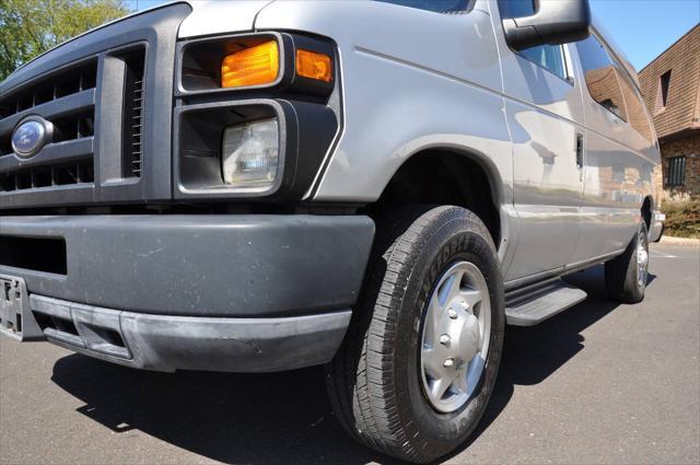 2011 ford e250 cargo