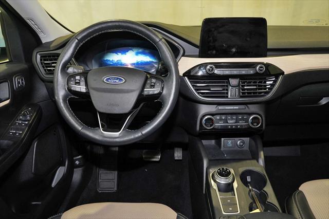 2021 ford escape titanium