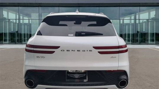 2025 Genesis GV70