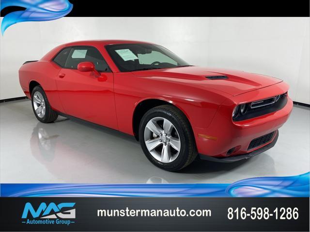 2023 dodge challenger sxt