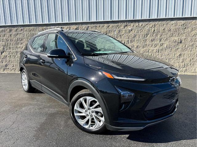 2023 chevrolet bolt euv lt