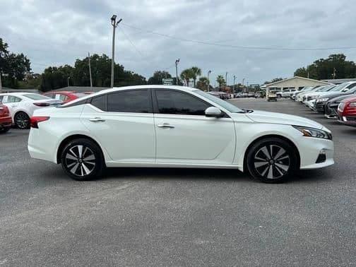 2022 nissan altima in blaine, minnesota