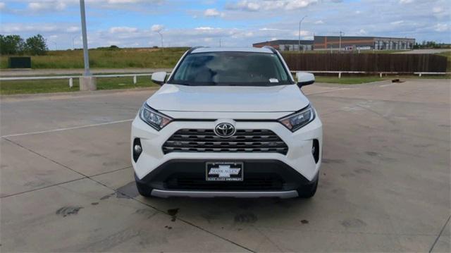 2019 toyota rav4 limited