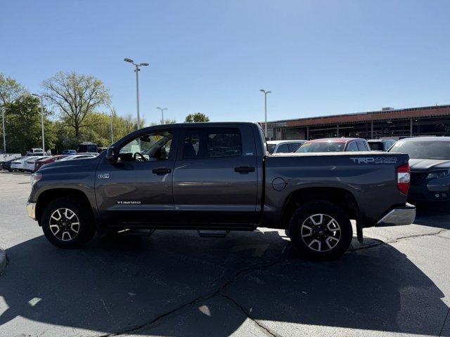 2018 toyota tundra sr5