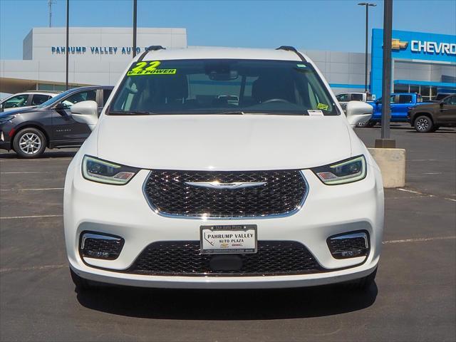 2022 chrysler pacifica touring l