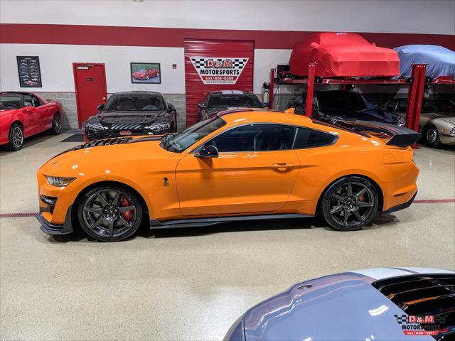 2021 ford mustang gt