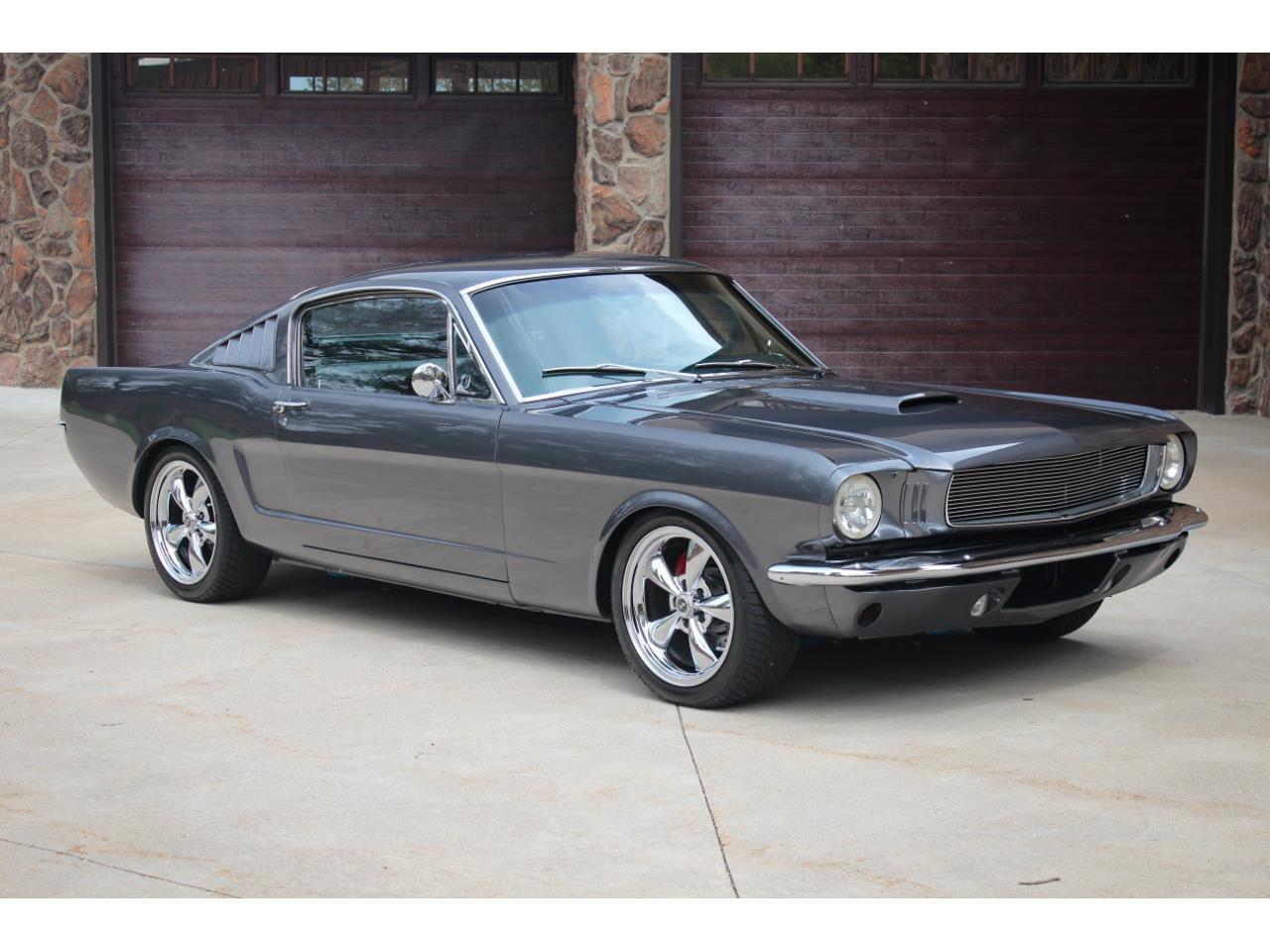 1965 ford mustang