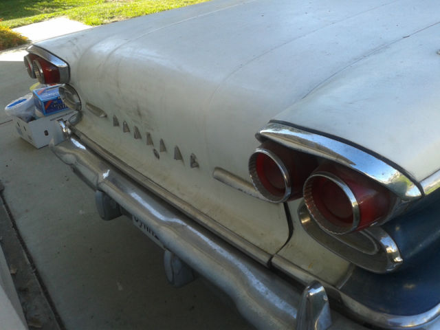 1958 pontiac star chief 4 dr ht