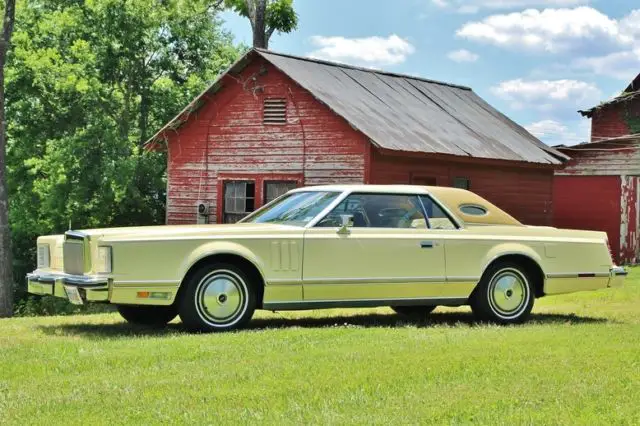 **1 owner**mark v**coupe**v8**garaged**low mileage**original**time capsule**wow*