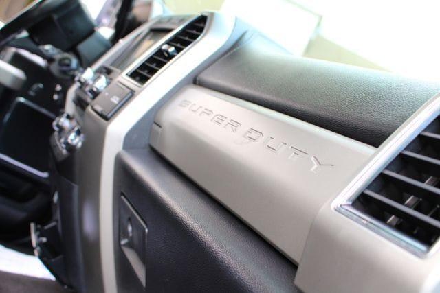 2018 ford f-250 lariat