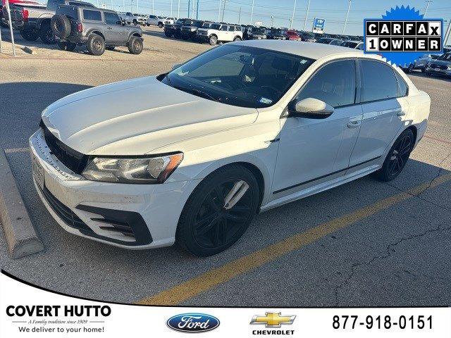 2017 volkswagen passat r-line w/comfort pkg