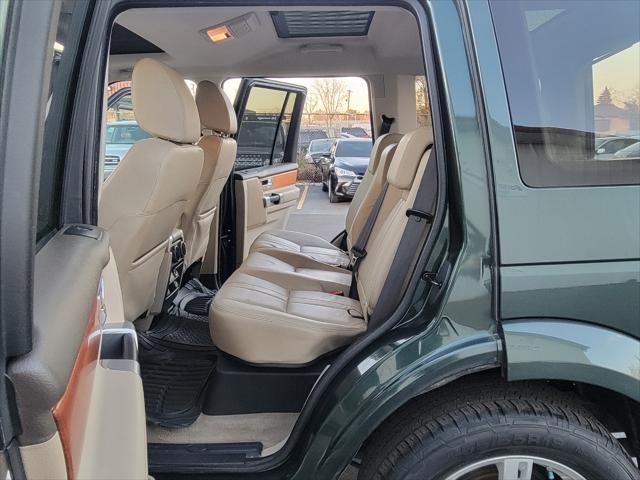 2010 land rover lr4 base