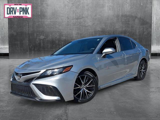 2021 toyota camry se