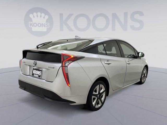 2018 toyota prius three touring