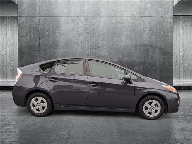 2011 toyota prius iii