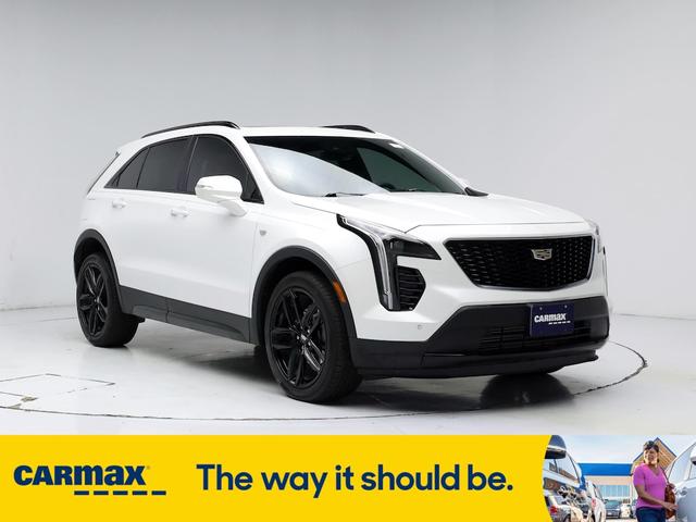 2022 cadillac xt4 sport