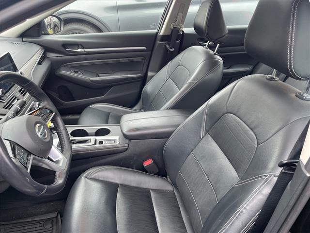 2019 nissan altima 2.0 edition one