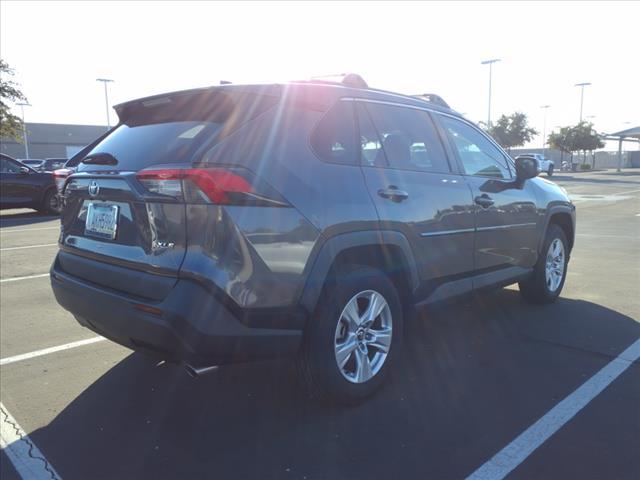 2020 toyota rav4 xle