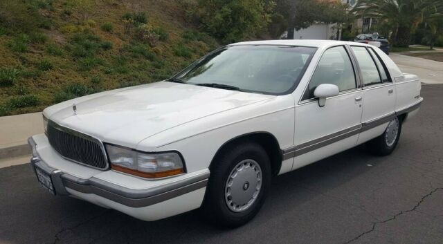 1993 buick roadmaster limited dynaride ls1 v8 46k miles mint - send your offer!